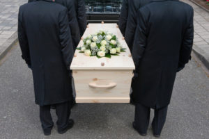 Protocolo e imagen personal durante velorios y funerales. Foto: Robert Hoetink/Shutterstock